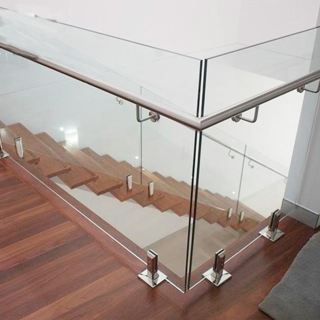 staircase railing with glass spigots